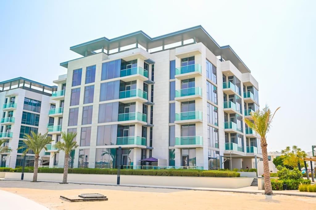 Luxe Shortlet - Modern 1Br In District One Meydan Apartment Dubai Exterior photo